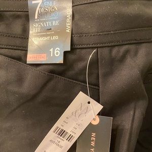 New York and Company straight leg Pants. Brand New with tags. Size 16